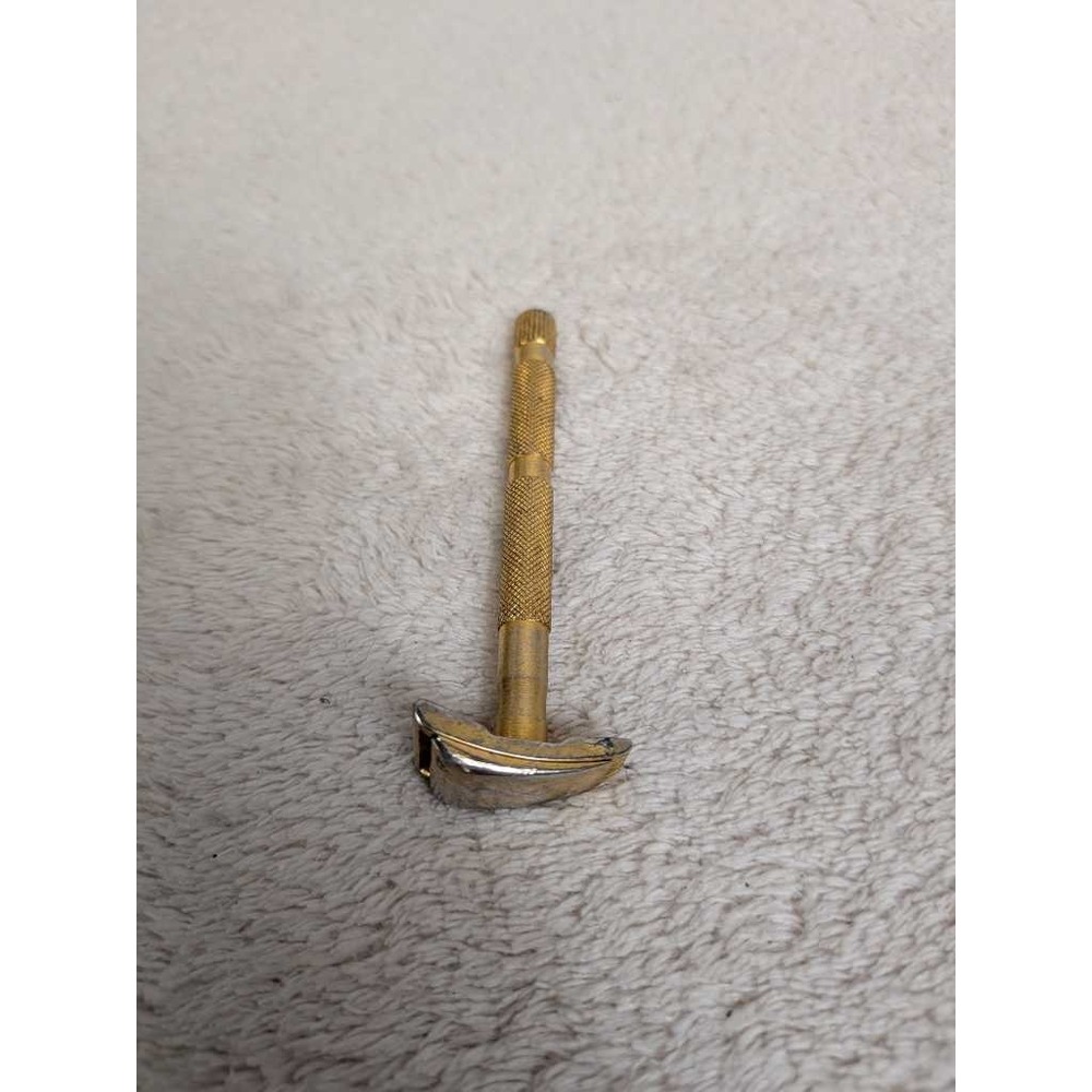 Merkur Solingen DE Safety Razor Gold Vintage German Double Edge Shaving Tool - Picture 5 of 10